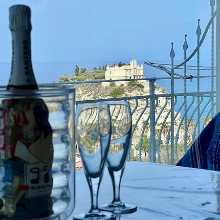 Bella Tropea Suite Exterior photo
